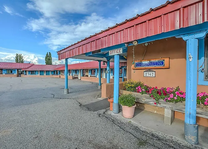 Chama Trails Motel