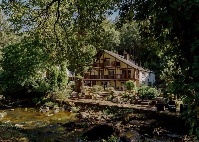 Logis Auberge de Pont Calleck