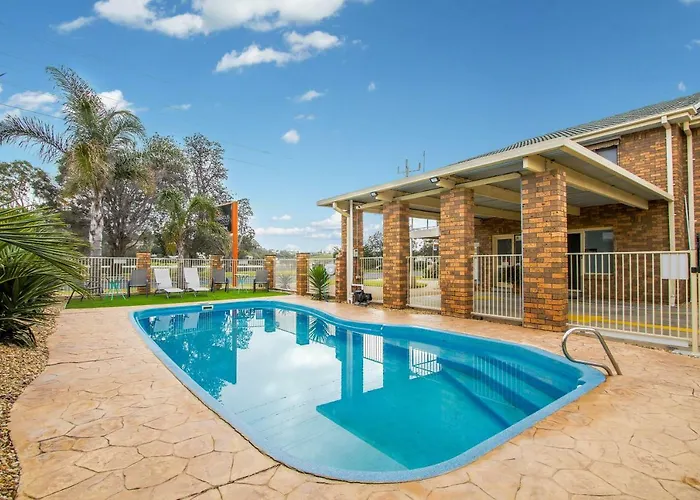 Hybiscus Waterfront Apartments