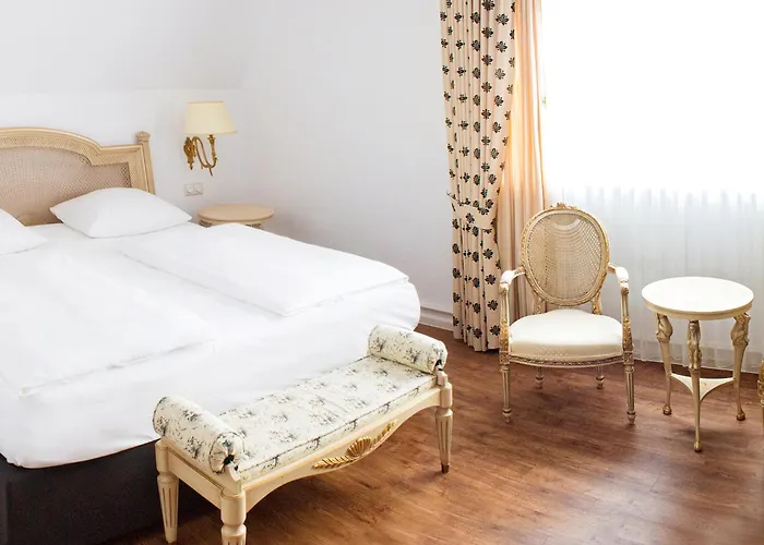 DORMERO Hotel Halle