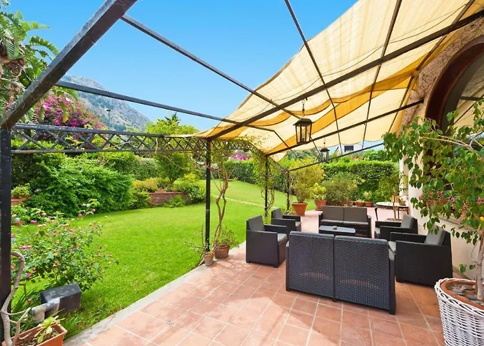 Bouganville Home Mondello