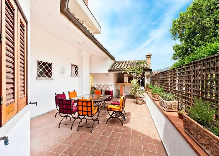 Bouganville Home Mondello