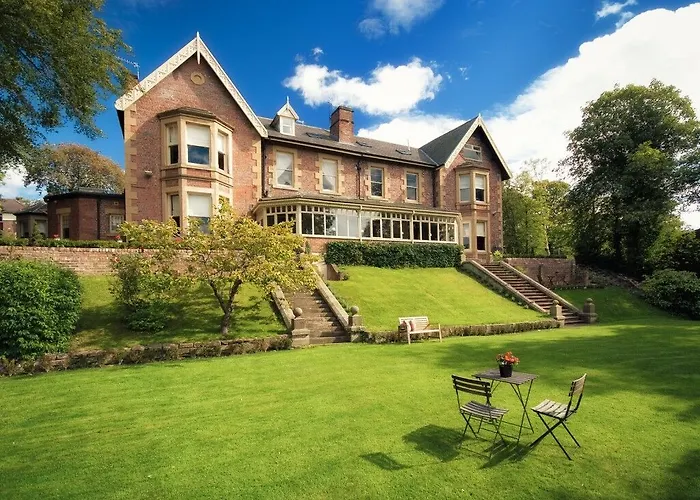 Eslington Villa