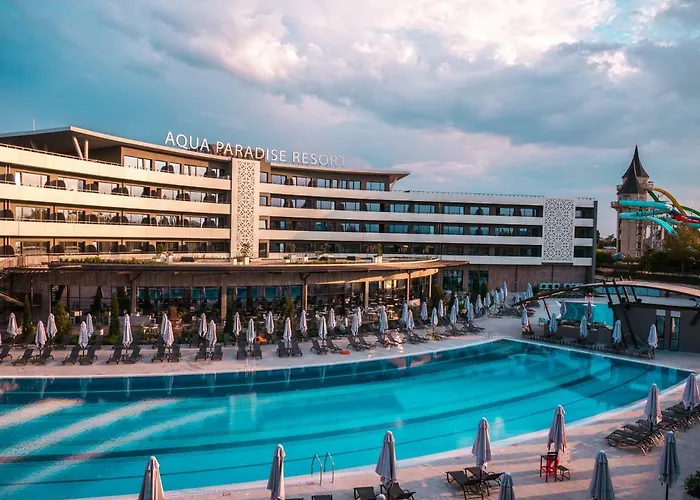 Aqua Paradise Resort & Aqua Park