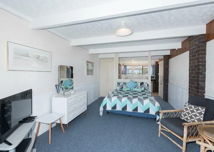 San Marino Motor Lodge Absolute Beachfront Coopers Beach