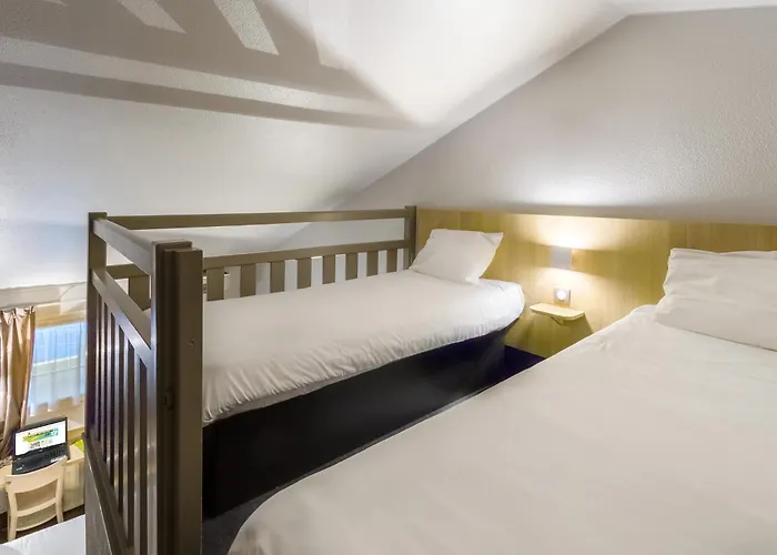 B&B HOTEL Bordeaux Lormont