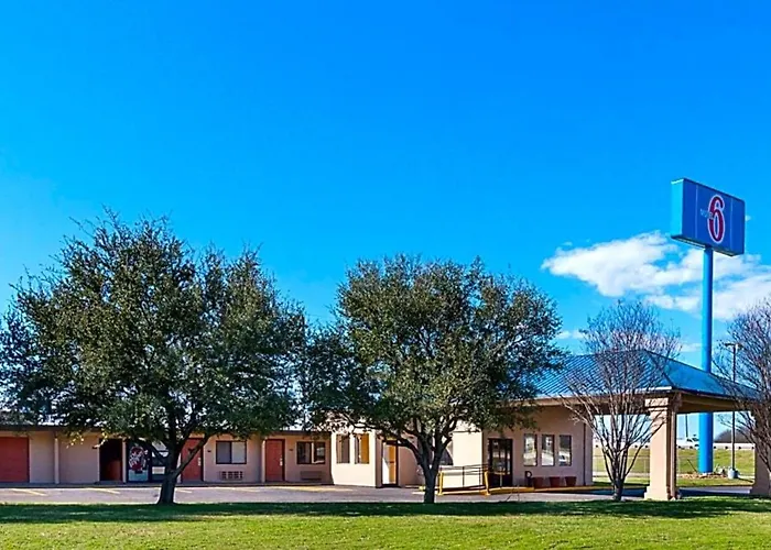 Motel 6-Waco, Tx
