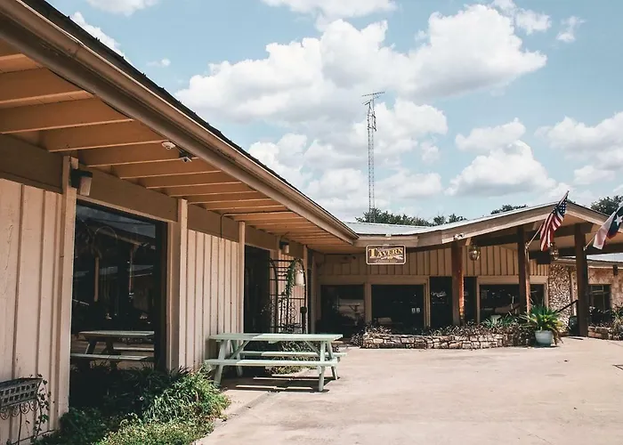 The Lodge At Cypress Falls