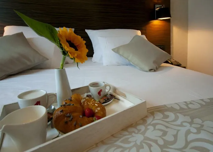 Gold Club Hotel & Casino