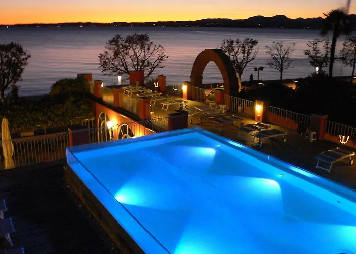 Hotel Alla Riviera