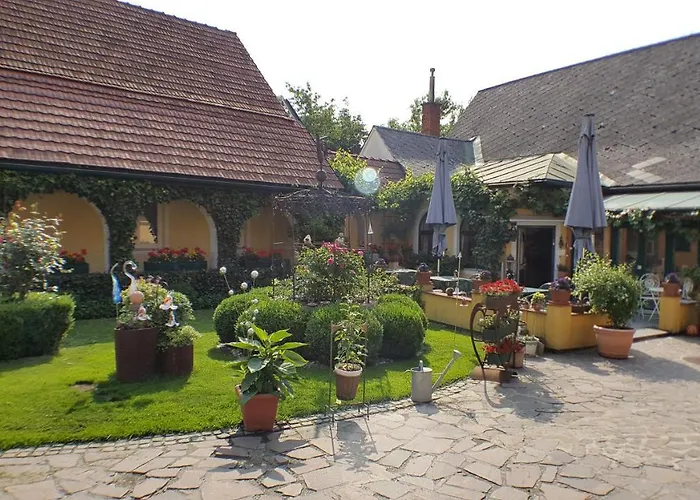 Arkadenhof