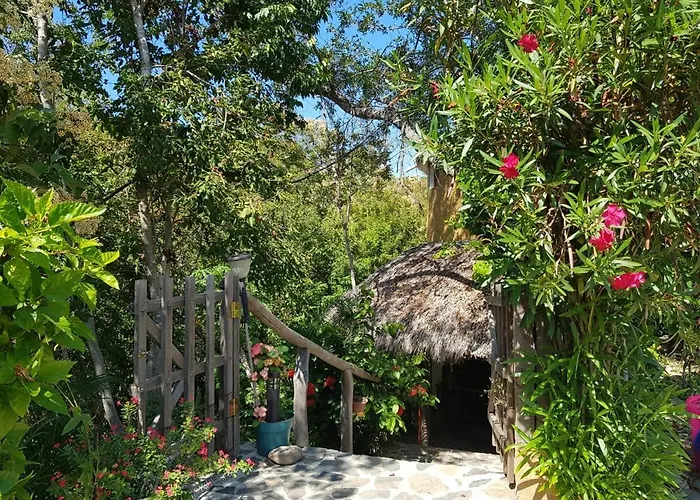 El Eden Bungalows