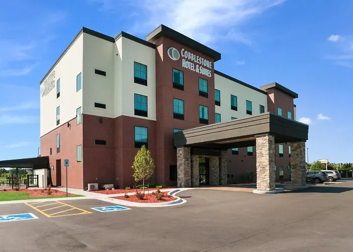 Cobblestone & Suites Appleton International Airport
