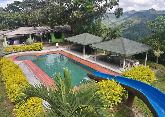 Hotel Los Mangos