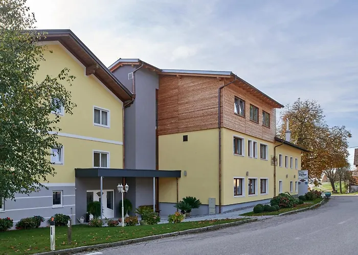 Gasthof-Strasser