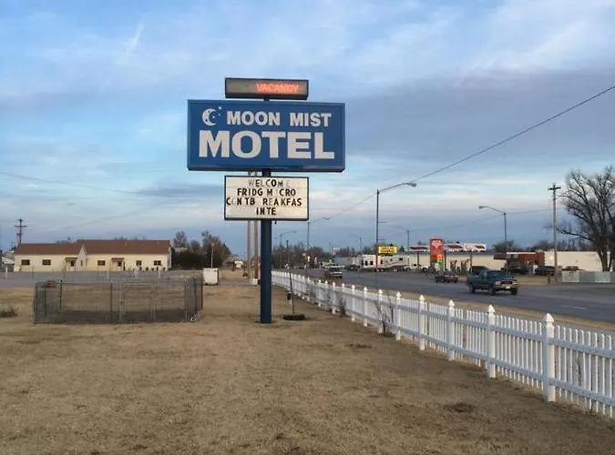 Moon Mist Motel