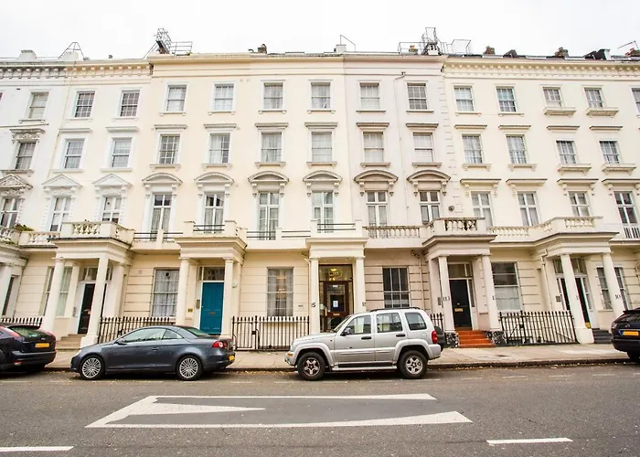 St George'S Hotel