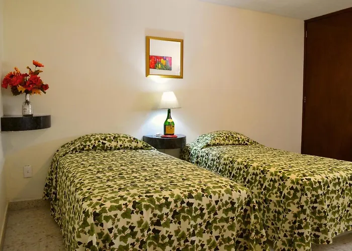 Hotel Sta Lucía Celaya 