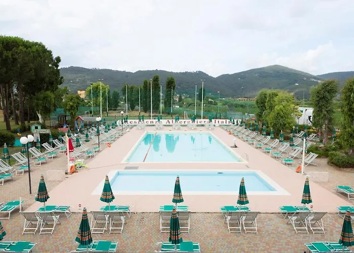Residenza Alberghiera Italia Luni