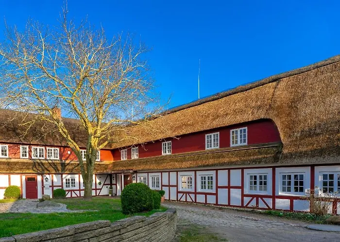Hof Norderlueck - Das Ostseehotel Unter Reet Steinberg 