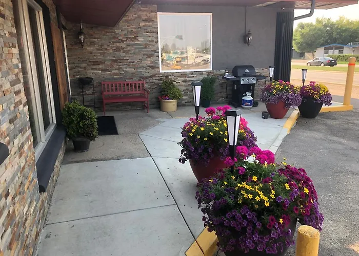 Trailside Inn