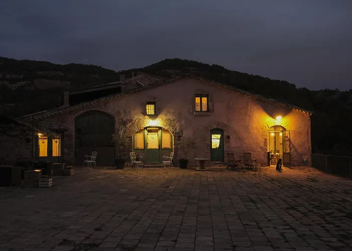 Masia Casajoana Rural