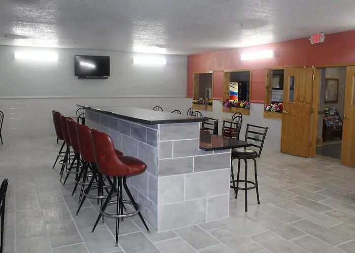 Pier Inn