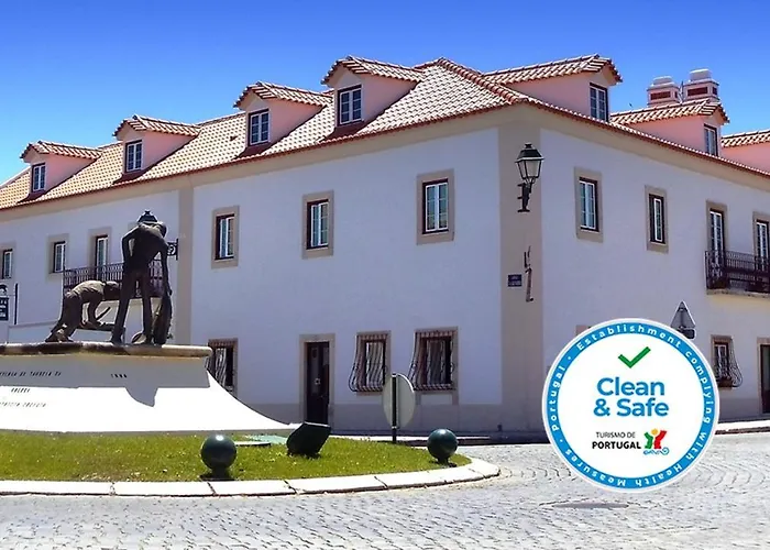 Casa Do Largo - Golegã - Turismo De