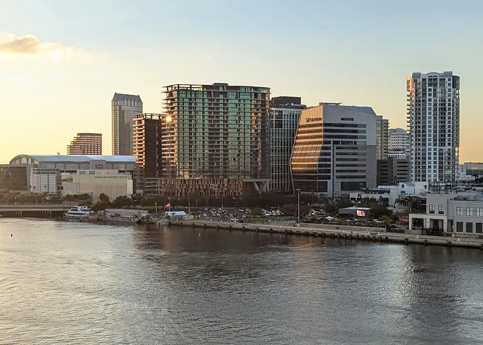 Bay Inn Tampa